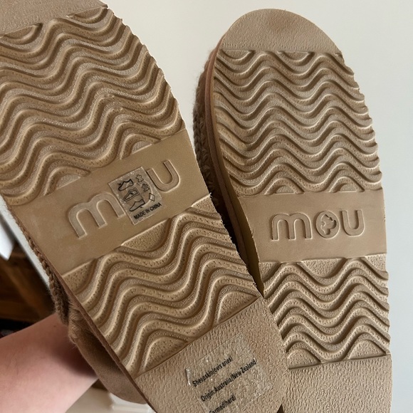 Mou Eskino 24 Sheepskin Suede Boots - Picture 5 of 9